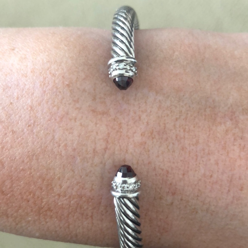 David Yurman cable classics garnet diamond